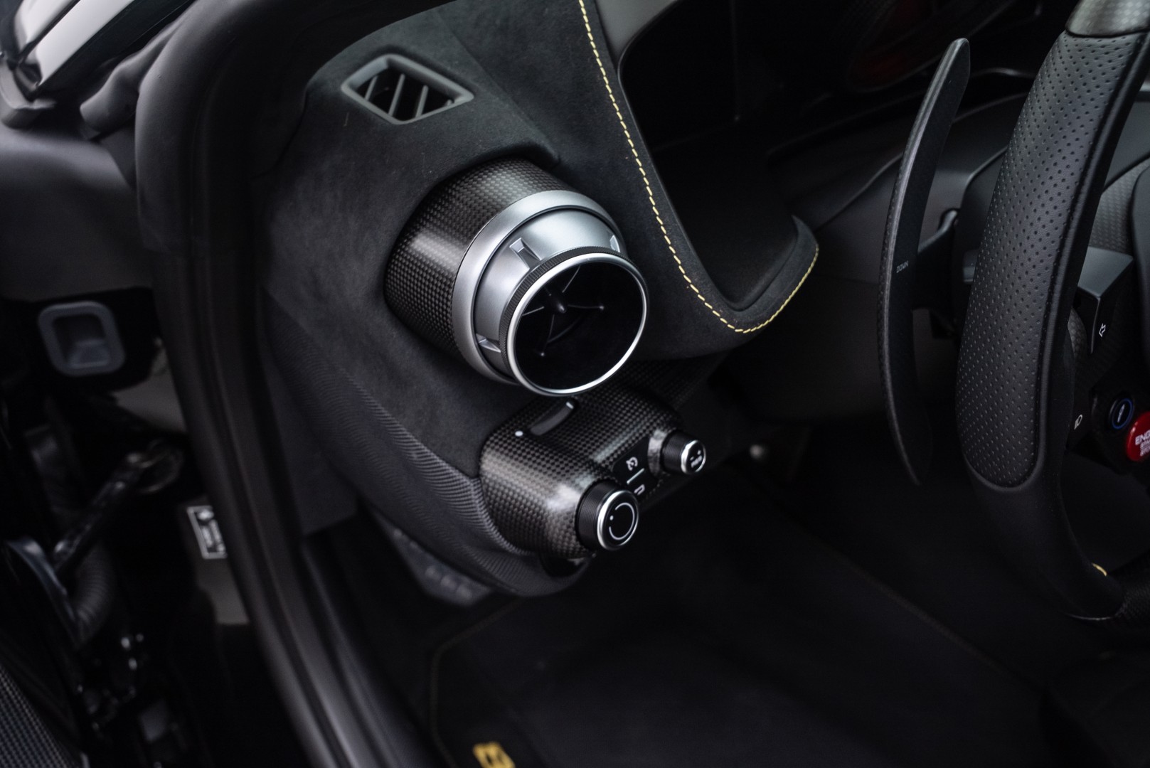 2023 FERRARI 812 COMPETZIONE